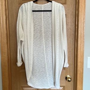 Cream/White Long Sleeve Cardigan Size M/L